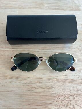 NWOT Quince Monaco polarized Gold Frame Sunglasses with Dark Green Lenses